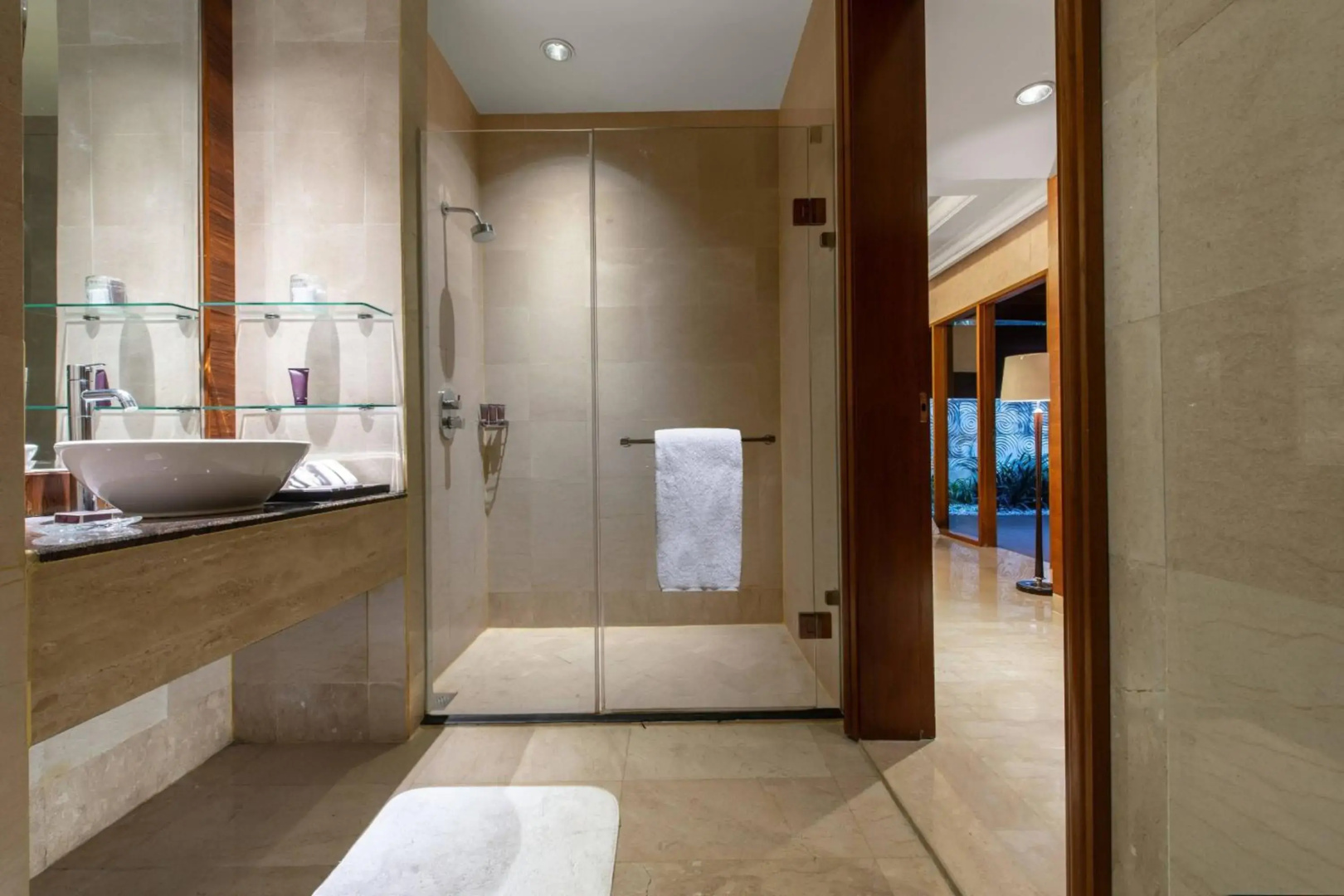 Foto - The Ritz-Carlton Jakarta, Mega Kuningan