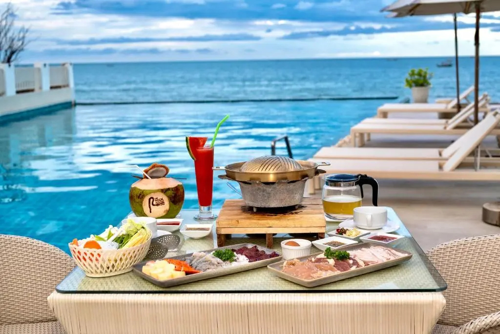 Foto - The Rock Hua Hin Beachfront Spa Resort