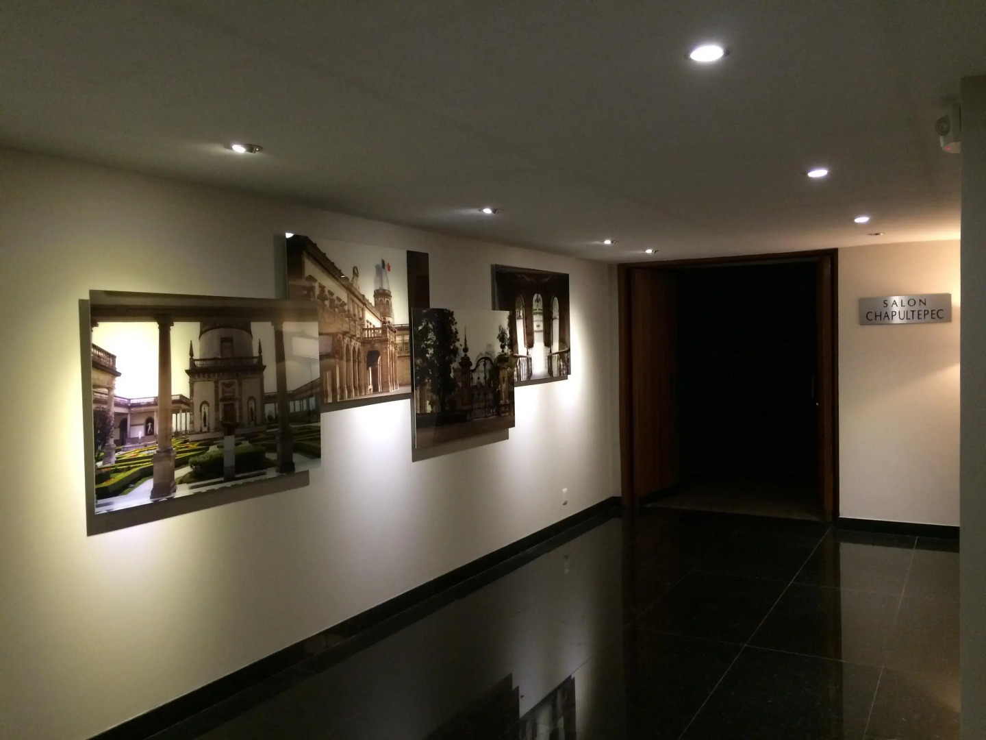 Photo - Hotel Metropol