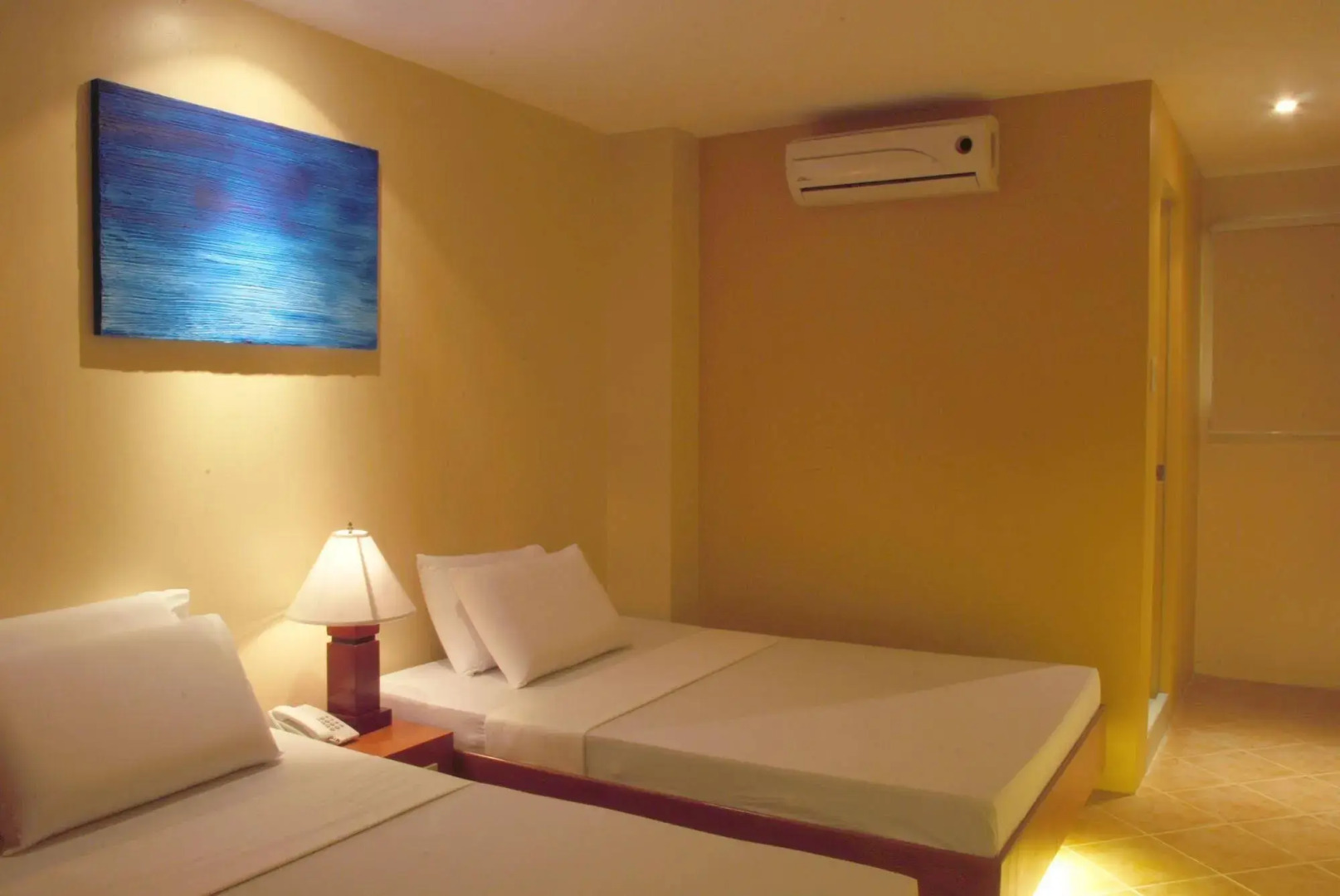 Photo - Skyblue Hotel