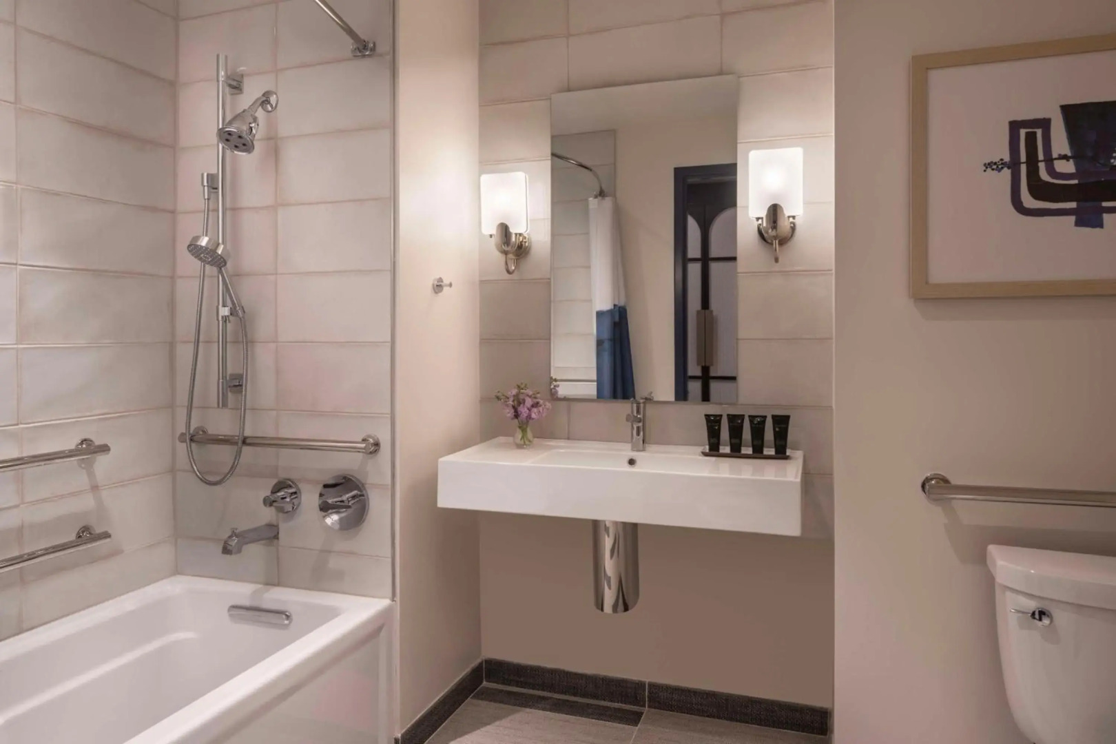 Photo - Hyatt Centric Downtown Nashville