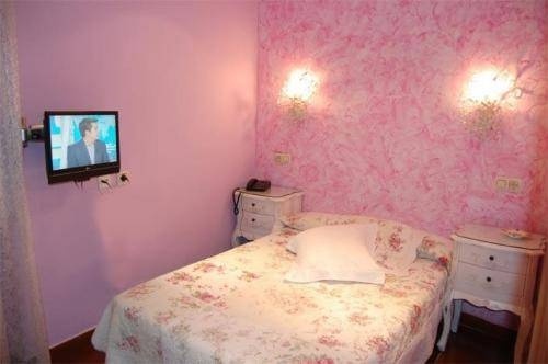 Goya Suites