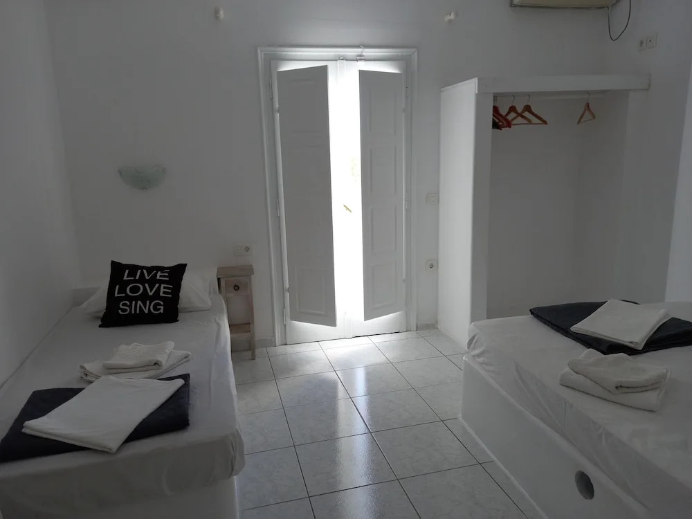 Foto - Three Harites