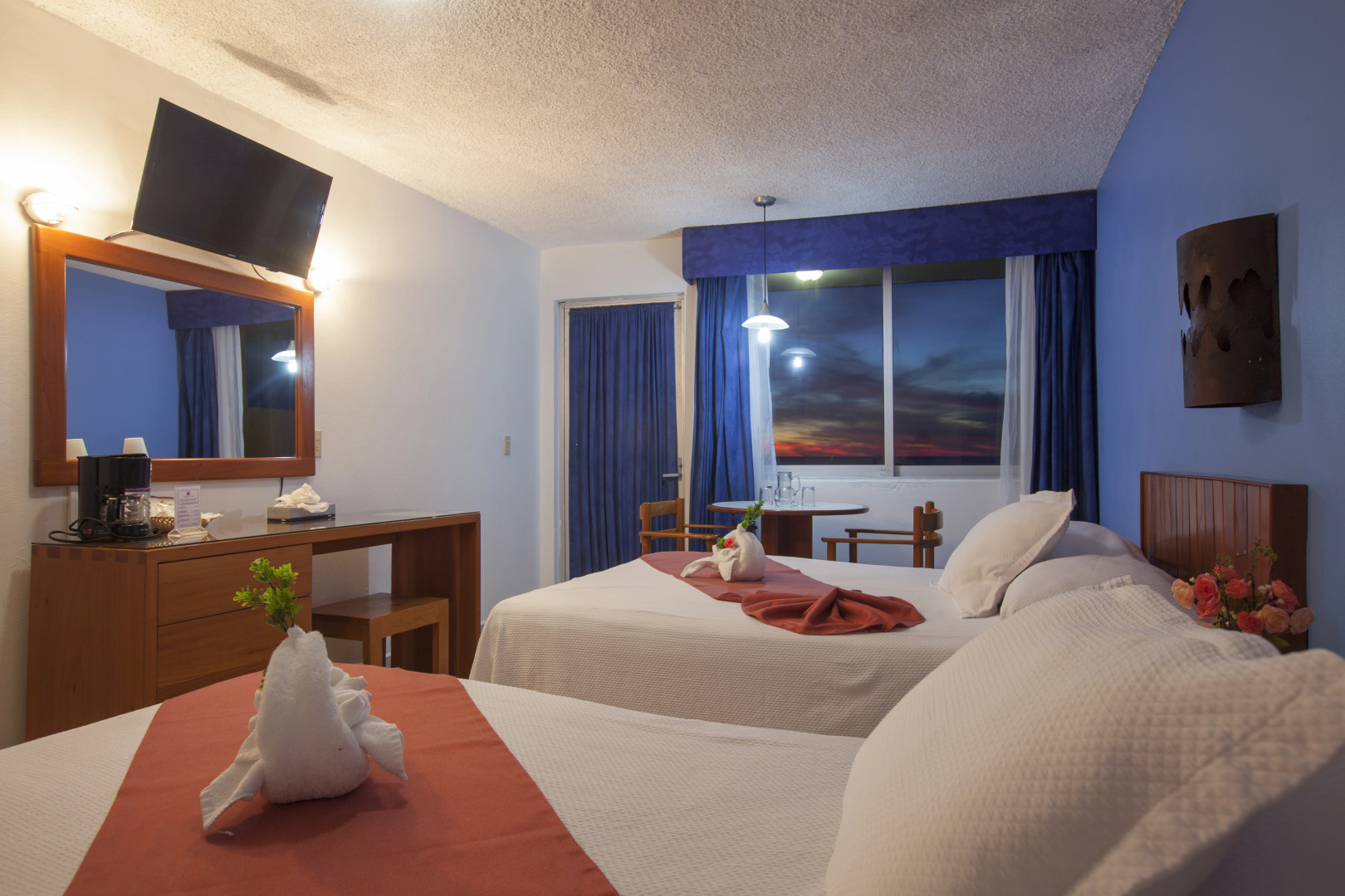 Photo - Costa De Oro Beach Hotel
