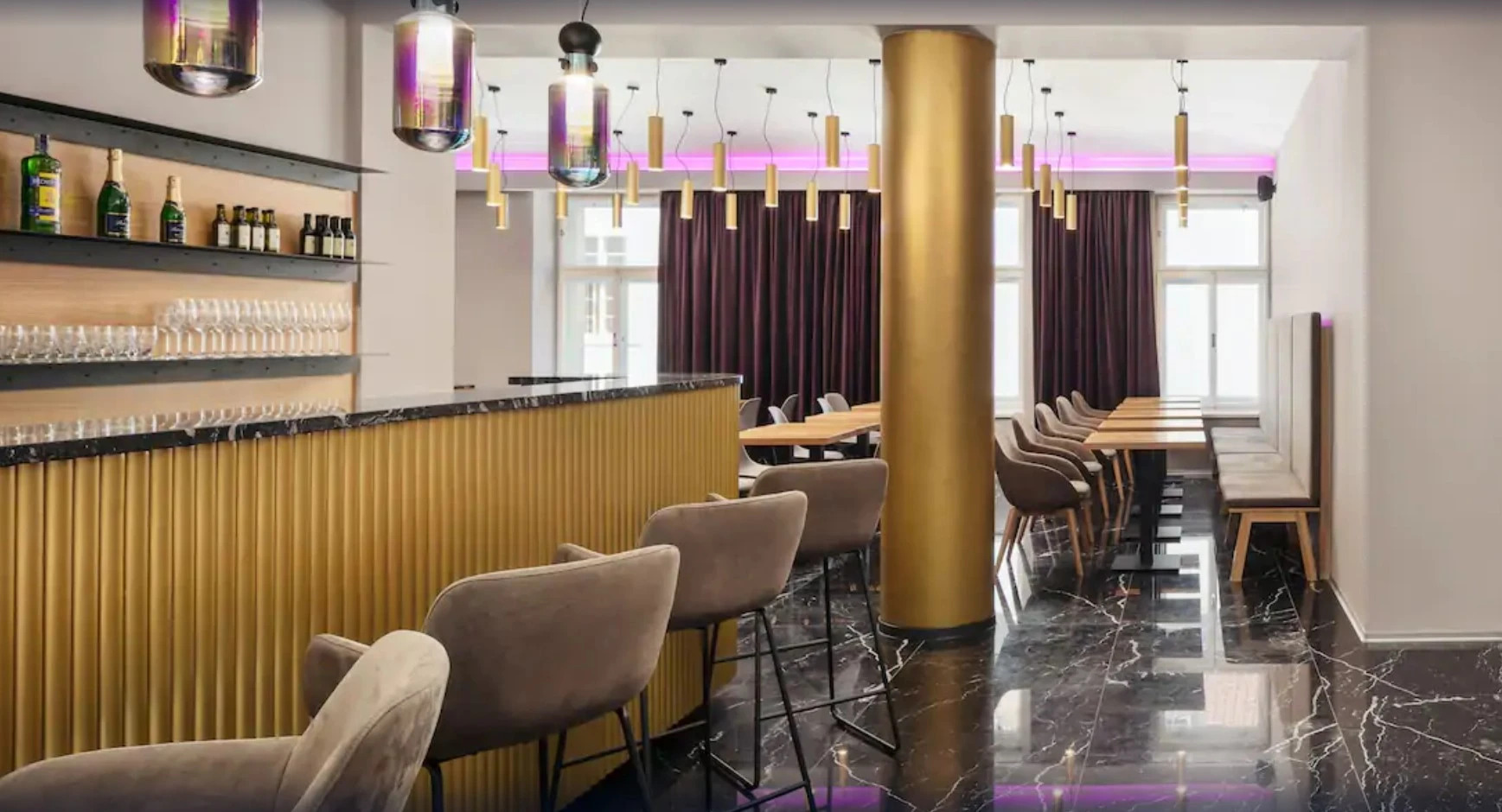 Foto - MOODs Charles Bridge