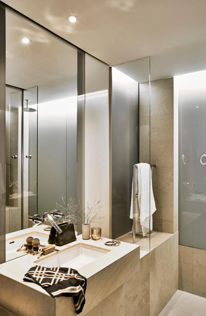 Photo - SIDE, a Member of Design Hotels