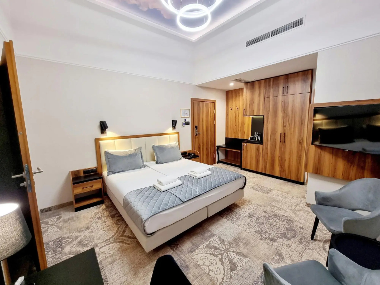 Photo - Sky Hotel Kraków