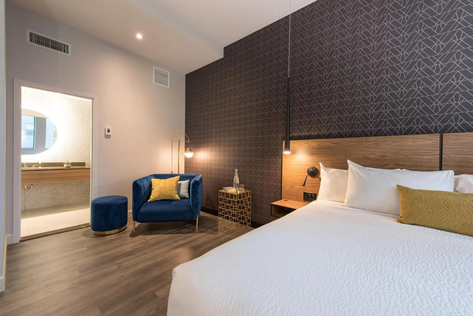Photo - Hotel Royal William, an Ascend Collection Hotel