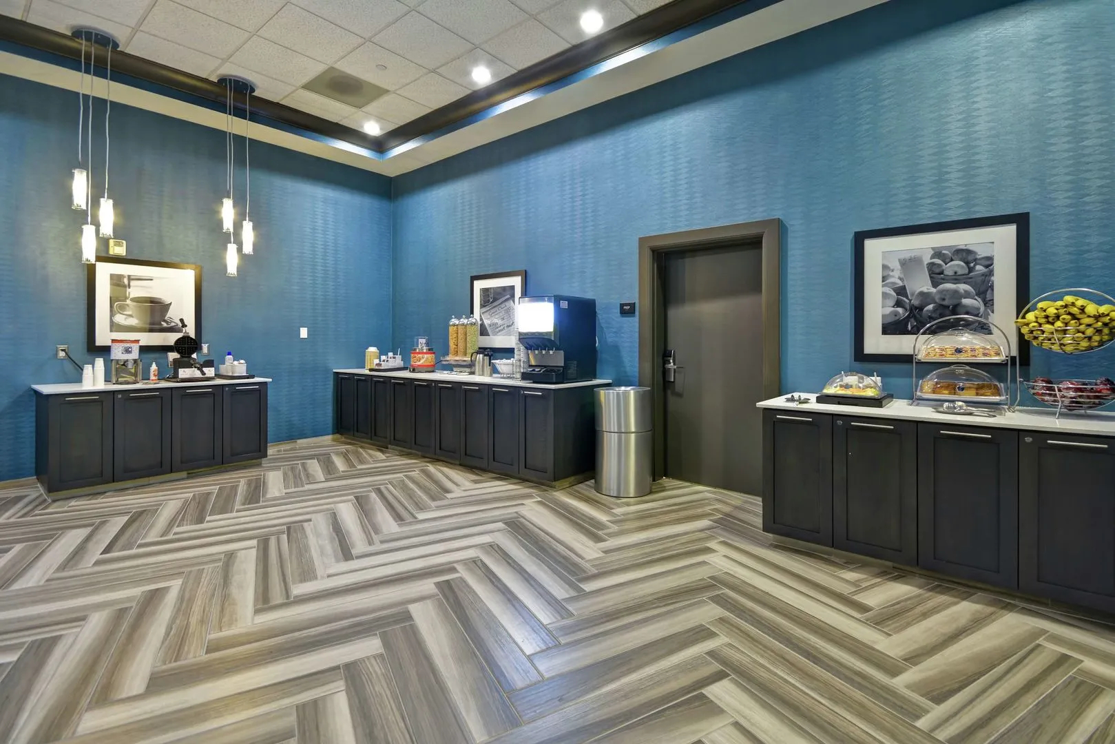 Photo - Hampton Inn & Suites Los Angeles Burbank Airport