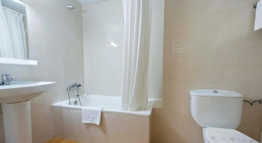 Photo - Apartamentos Midi 3000