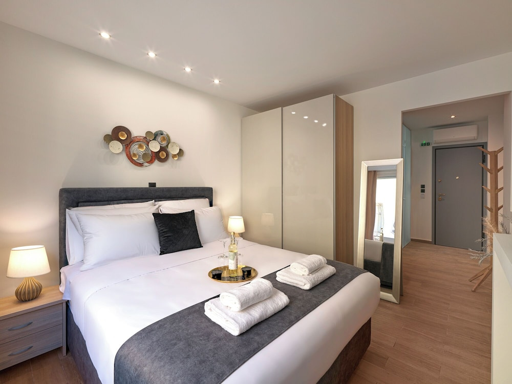 Photo - Athens Eleven Luxury Apartments