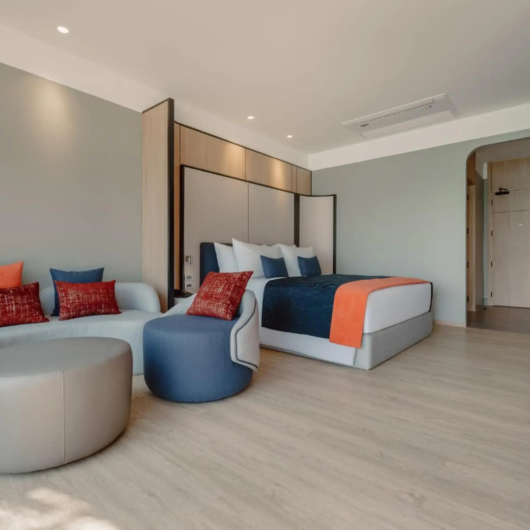 Photo - Hotel Tide Phuket Beachfront