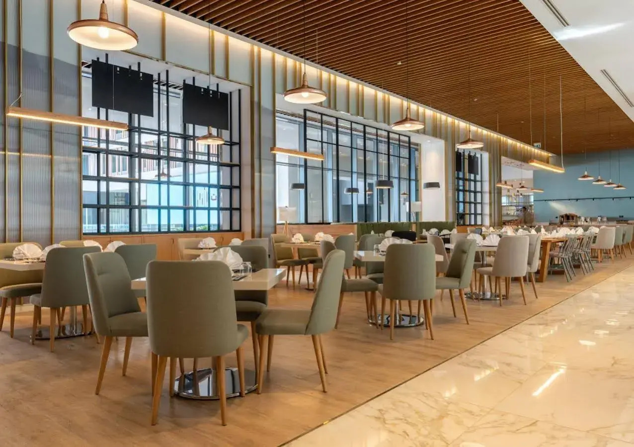 Foto - West Walk Retaj Hotel