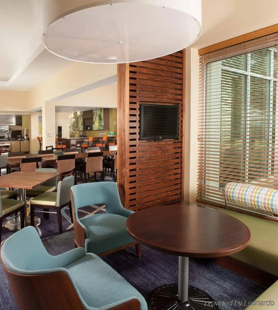 Photo - Hilton Garden Inn Orlando Airport
