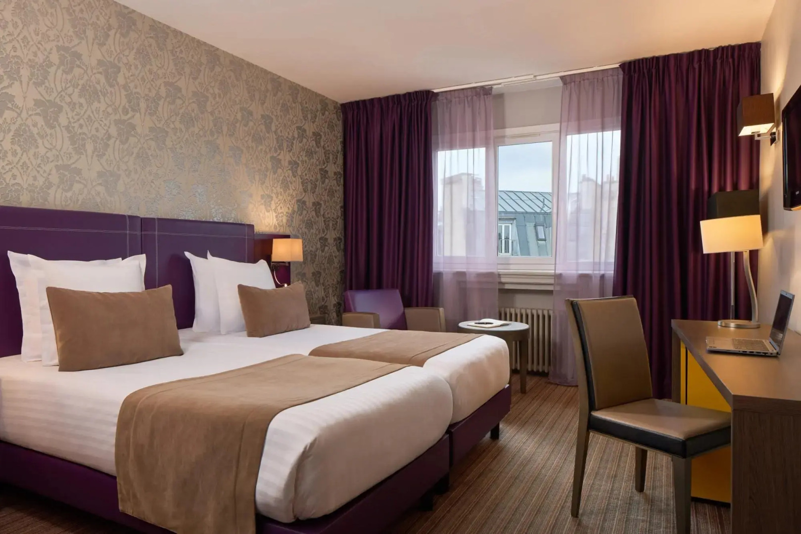 Foto - Timhotel Opéra Blanche Fontaine