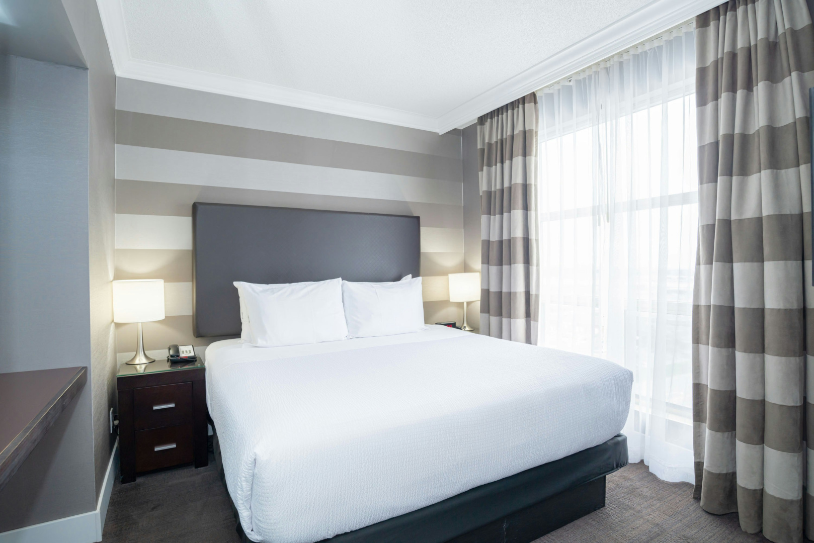 Foto - Sandman Signature Mississauga Hotel