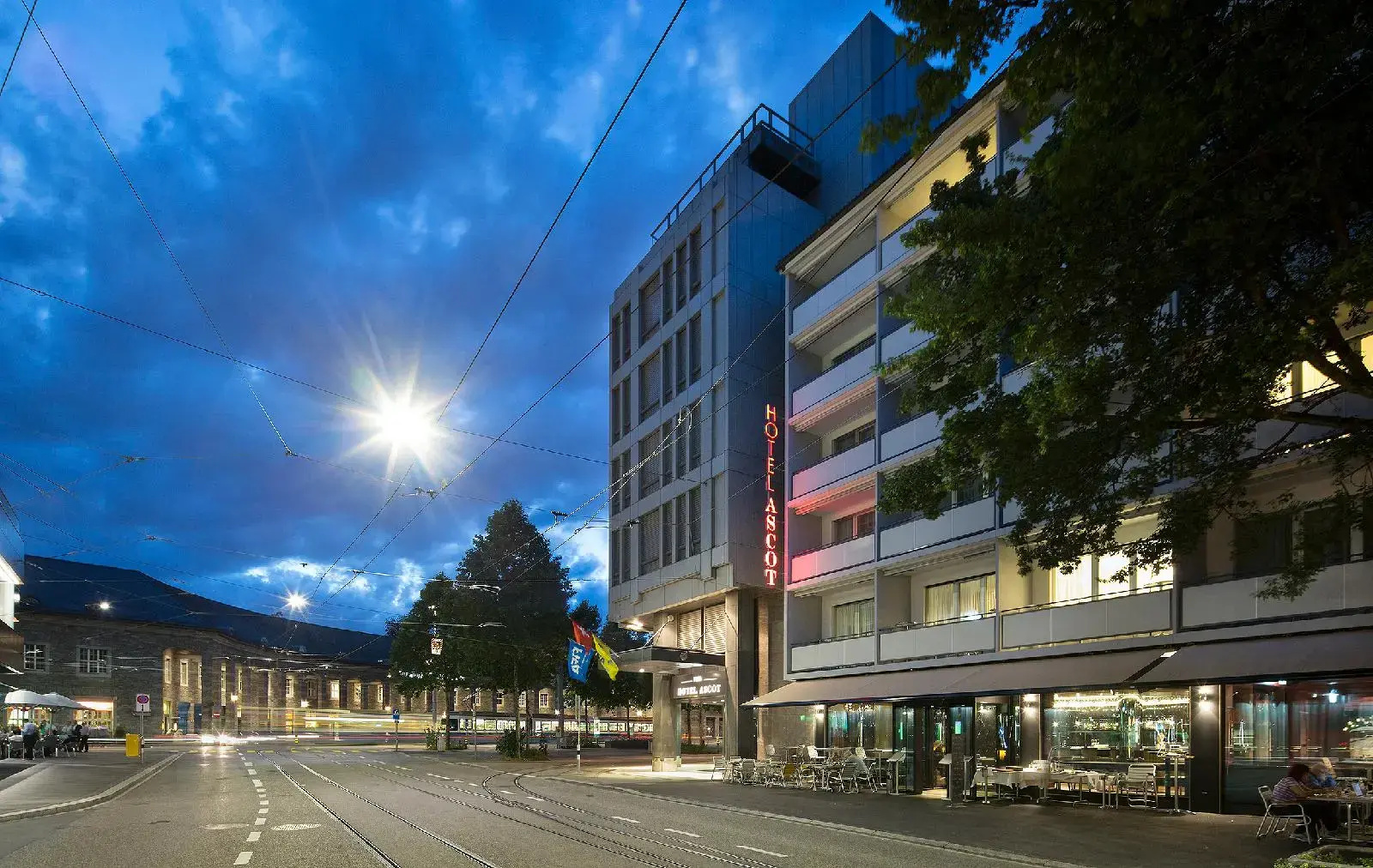 Foto - Locke am Platz Zurich
