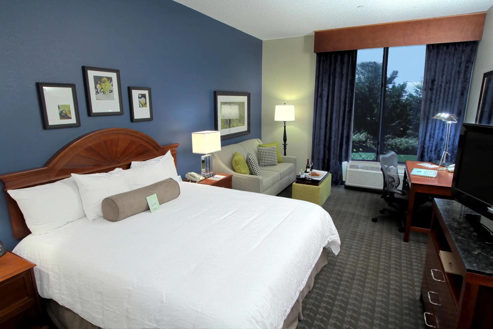Foto - Hilton Garden Inn Westbury