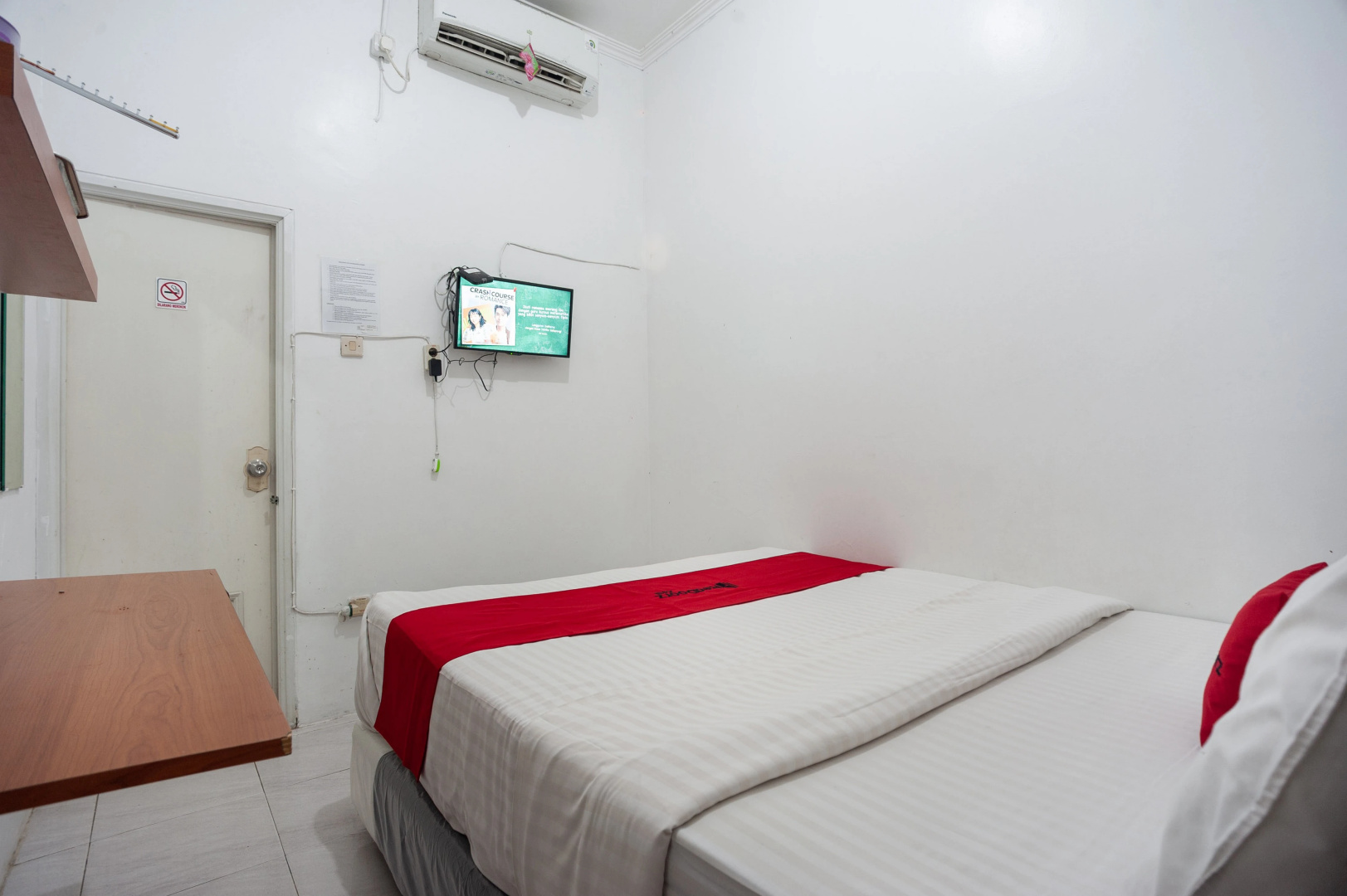 Foto - RedDoorz Syariah near PGC Cililitan