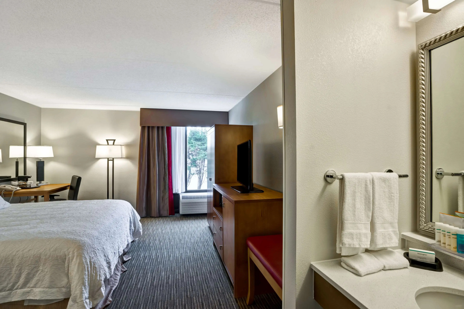 Foto - Hampton Inn Norfolk-Naval Base