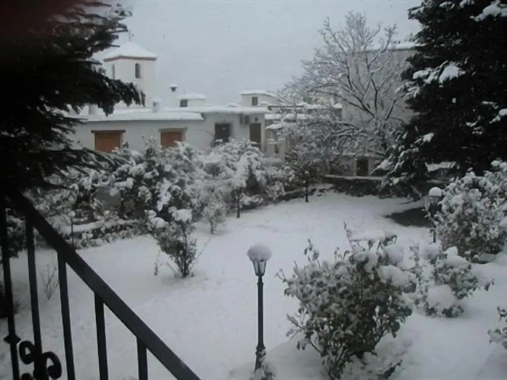 Photo - Hotel Rural Poqueira II