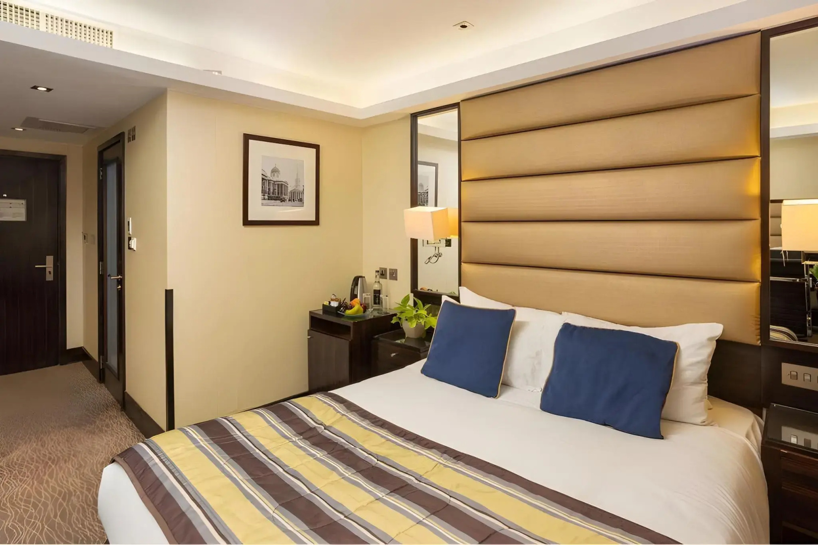 Photo - Park Grand Mayfair