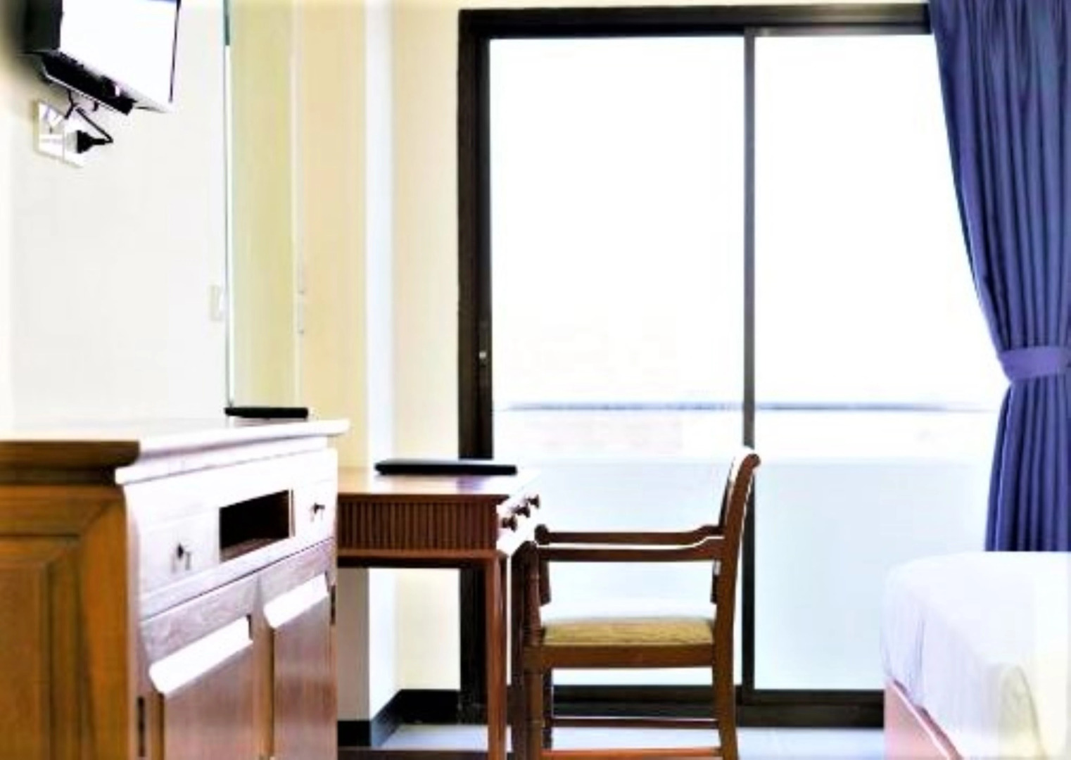 Foto - White House Bizotel