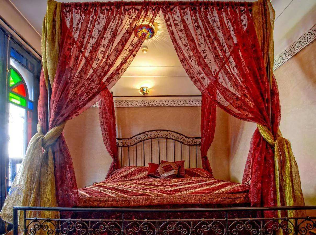 Foto - Riad Basim