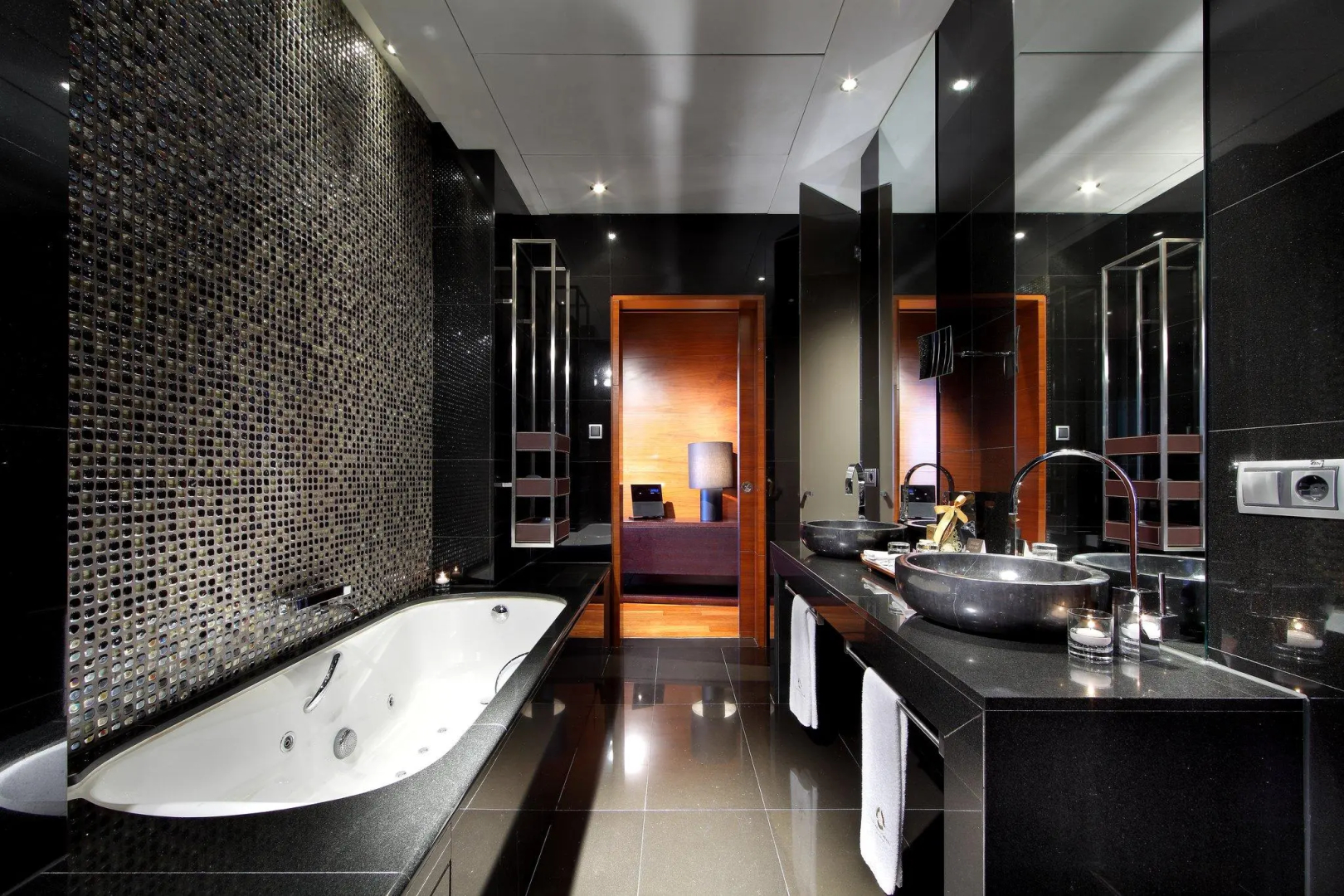 Photo - Eurostars Madrid Tower