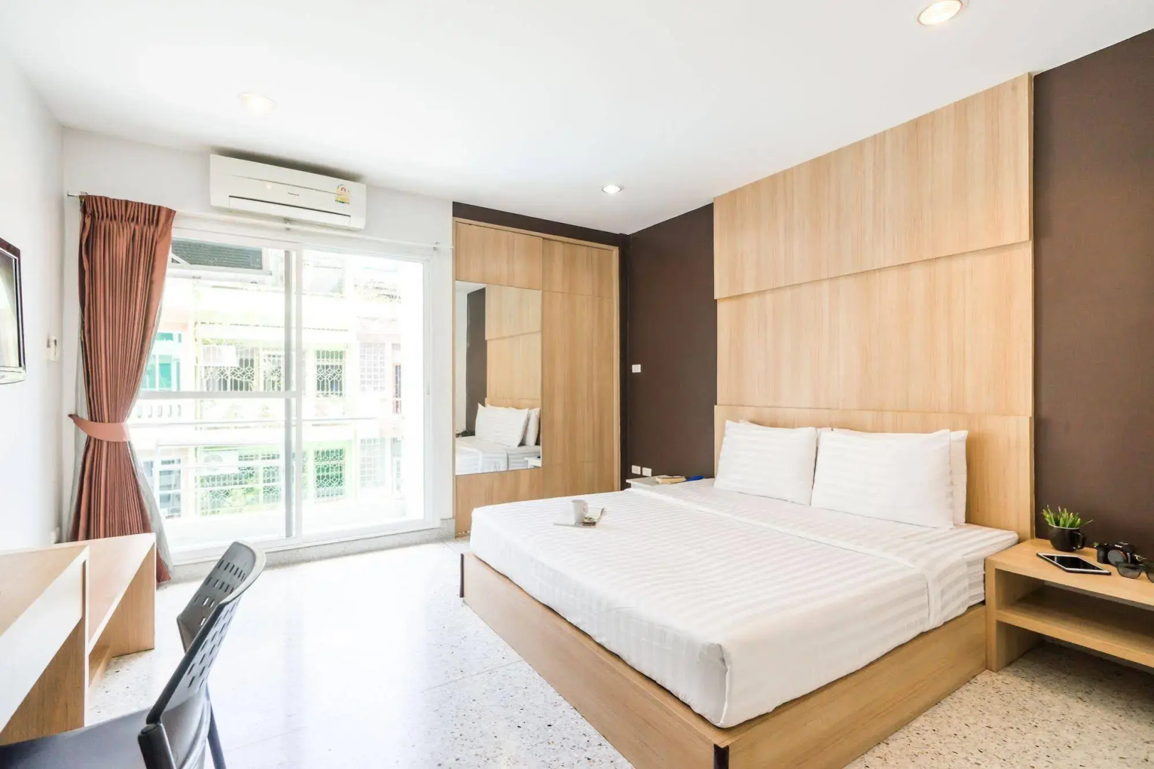 Foto - The Fifth Residence