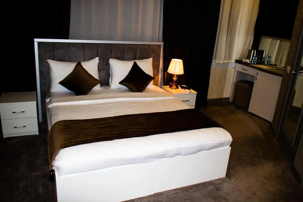 Photo - Old Sunday Hotel