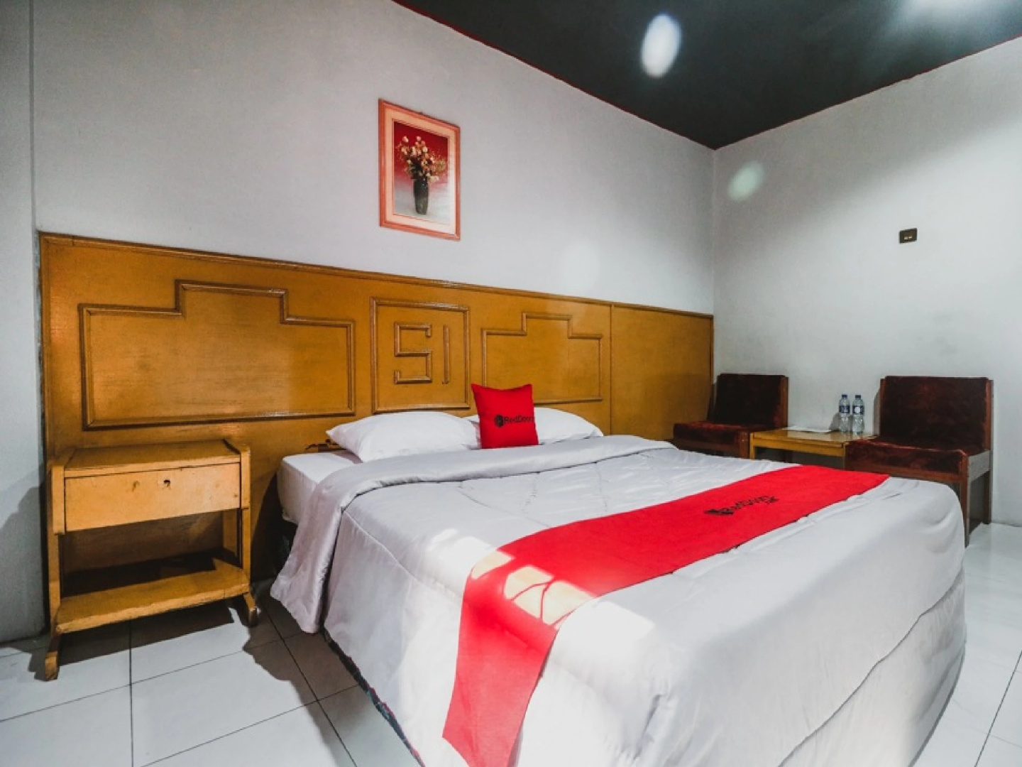 Photo - RedDoorz Plus near RSCM Jakarta