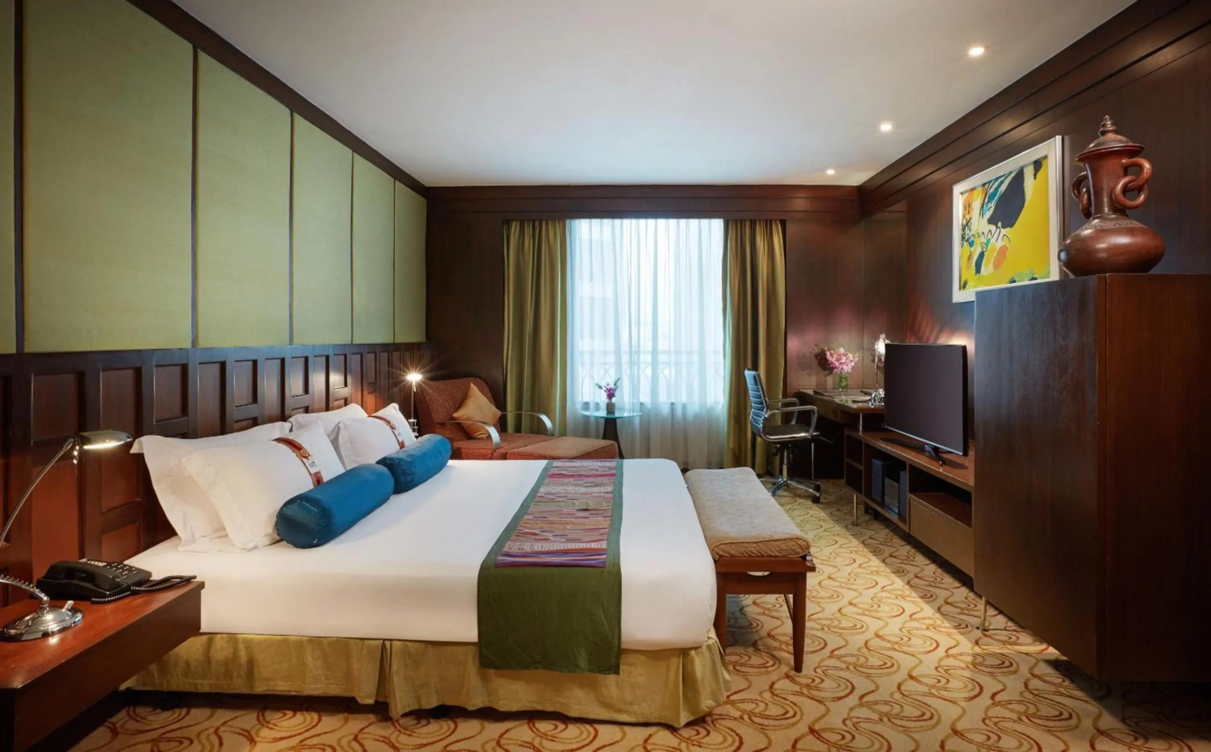 Photo - The Davis Bangkok Hotel