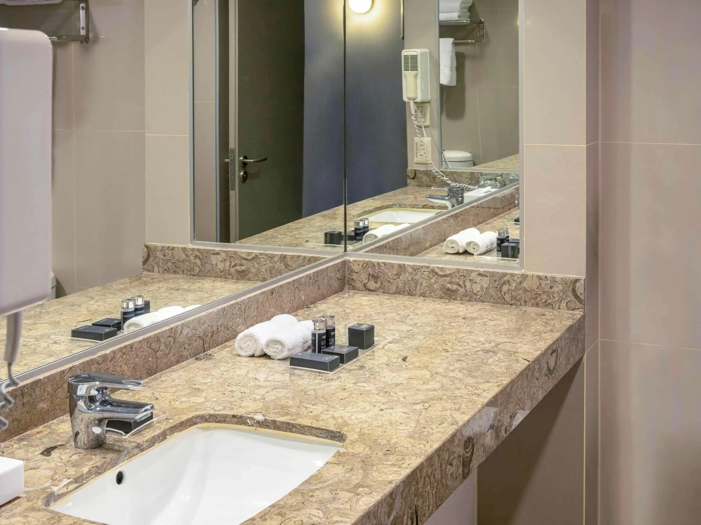 Foto - Pullman Lima San Isidro