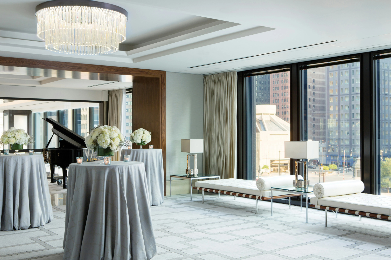 Photo - The Langham, Chicago