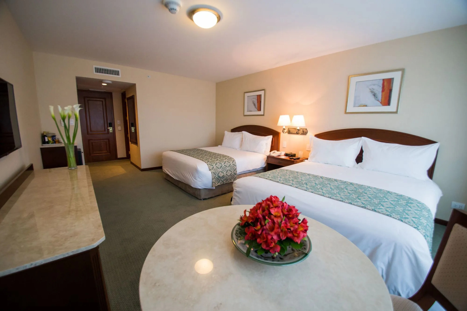 Photo - Los Tallanes Hotel & Suites