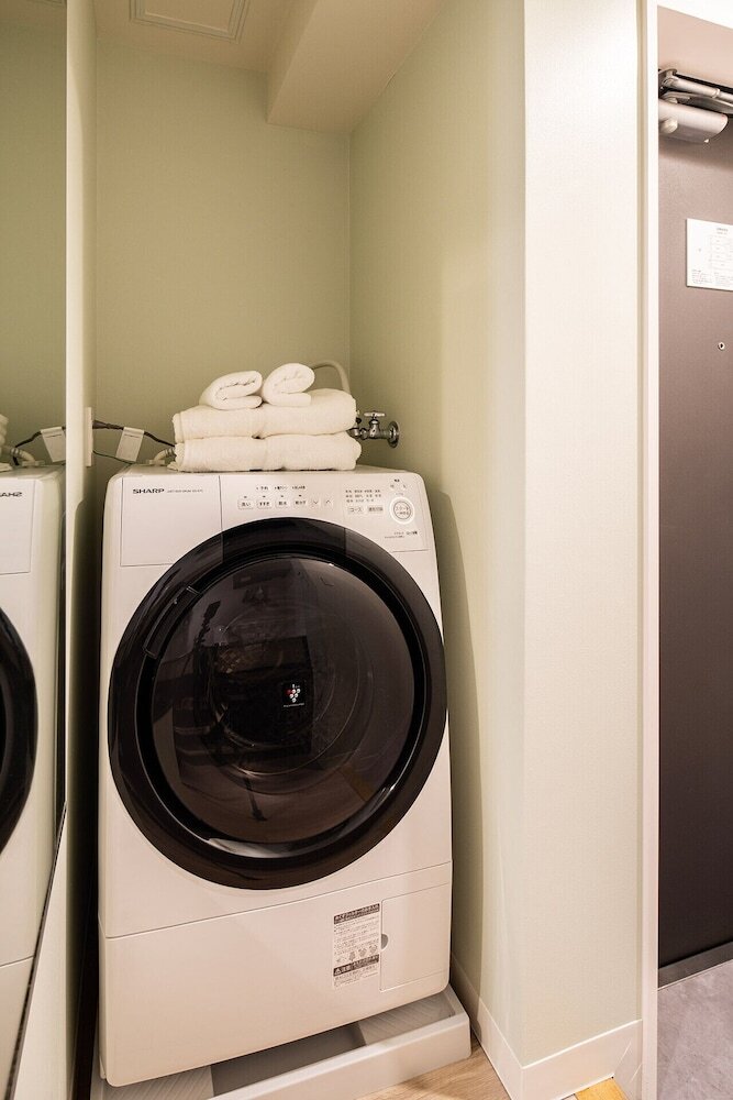 Photo - Section L Hamamatsucho