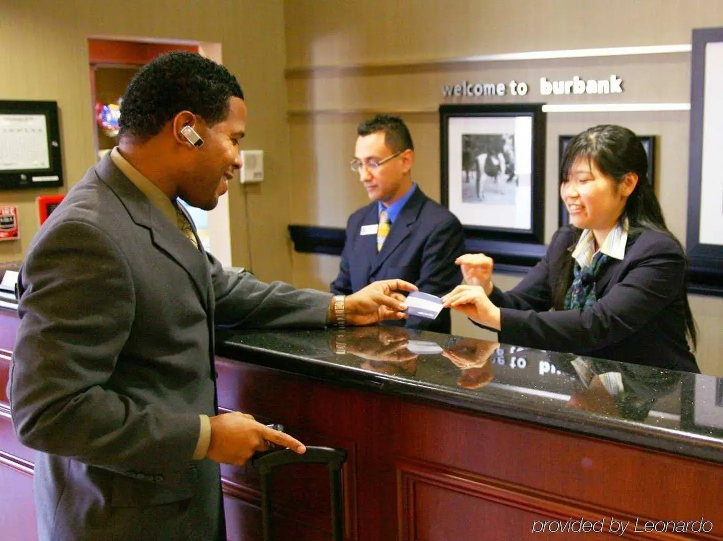 Photo - Hampton Inn & Suites Los Angeles Burbank Airport