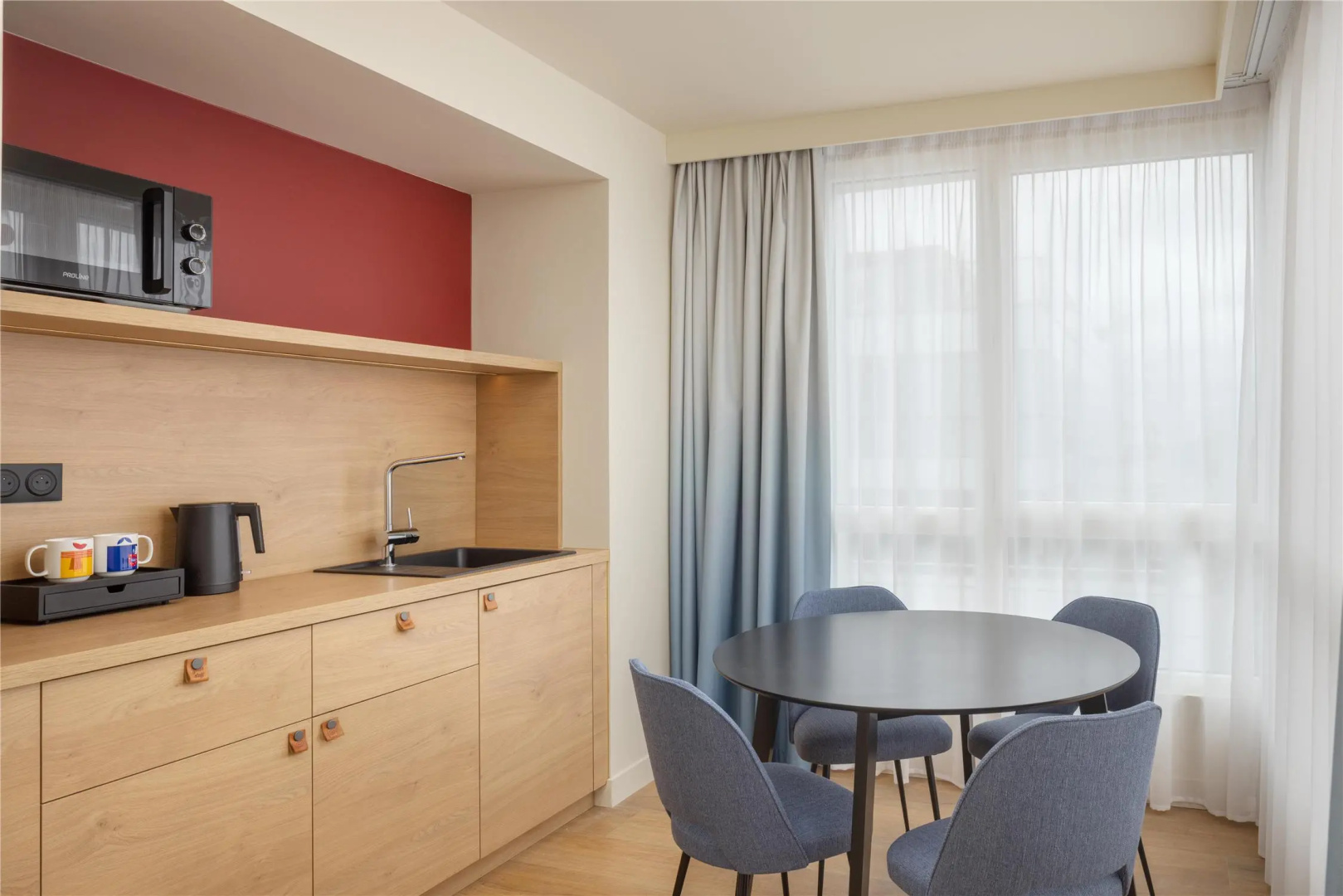 Photo - Hampton By Hilton Paris Saint Ouen