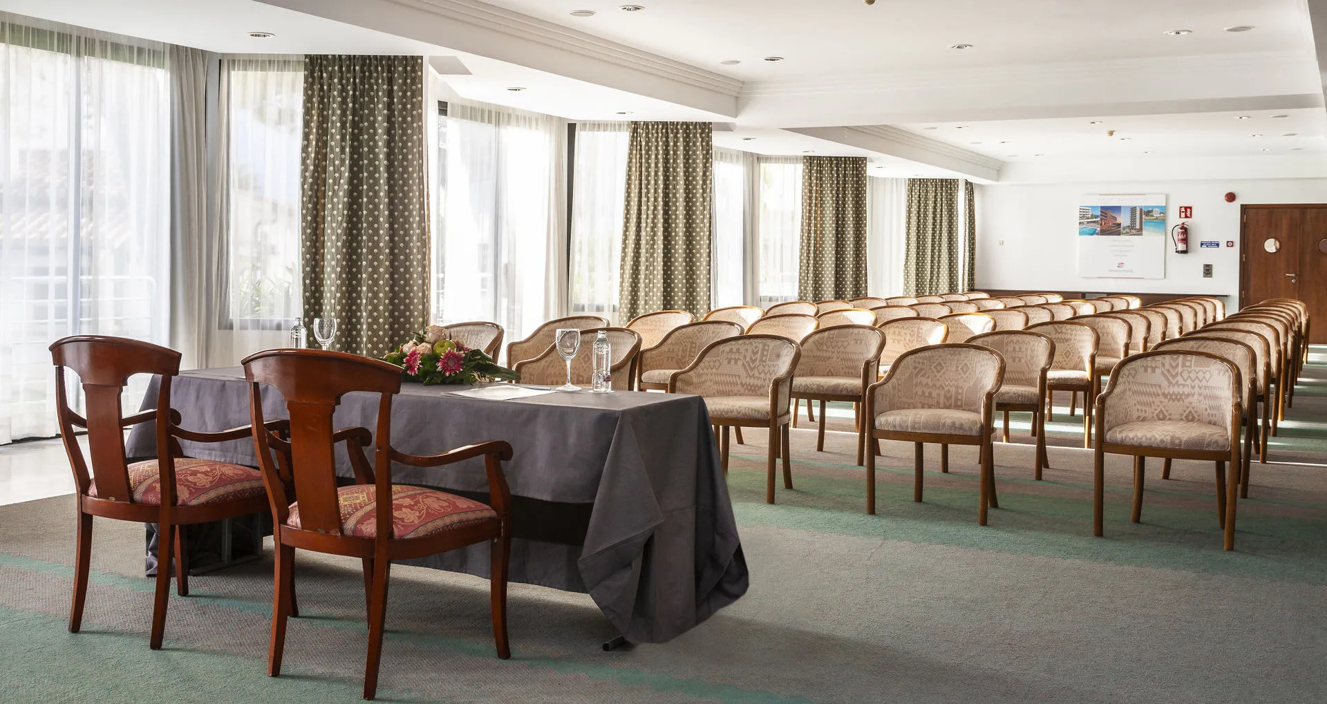 Photo - Hotel Serrano Palace