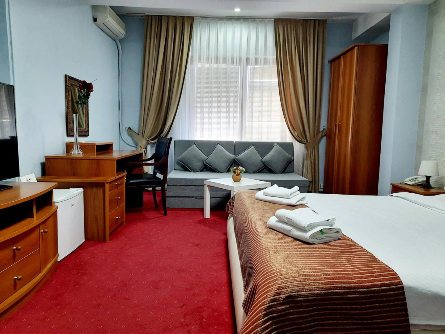 Foto - Hotel Aristocrat & Fish Restaurant