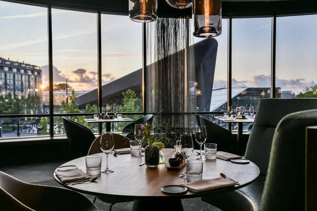 Photo - Rotterdam Marriott Hotel