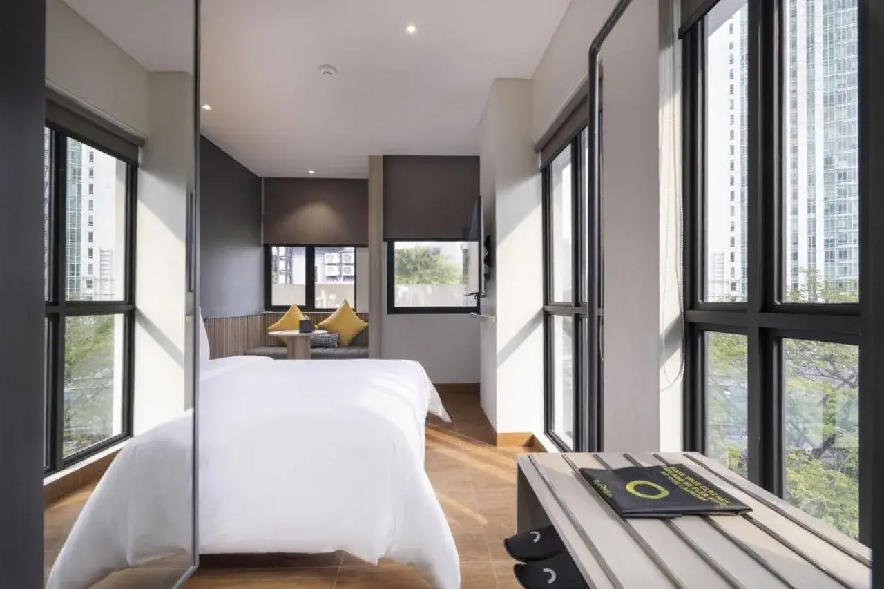 Foto - ROOMS INC Sudirman Jakarta