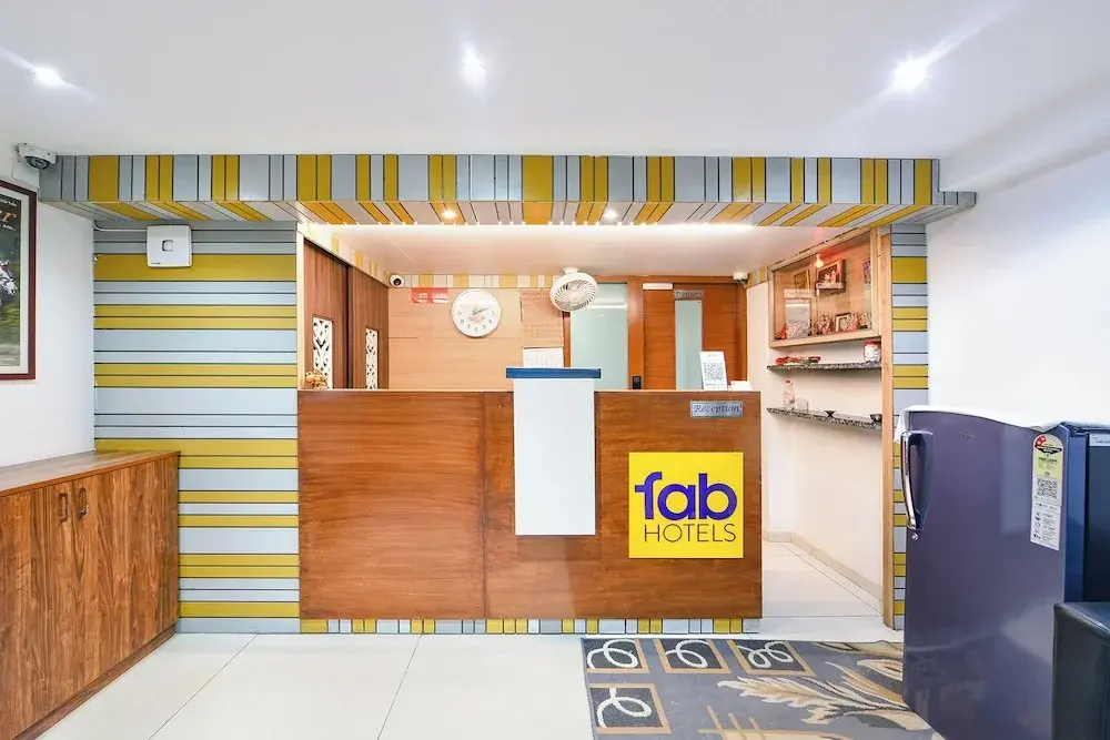 Photo - FabHotel Silver Oak BnB - Nr Yashobhoomi Convention Centre