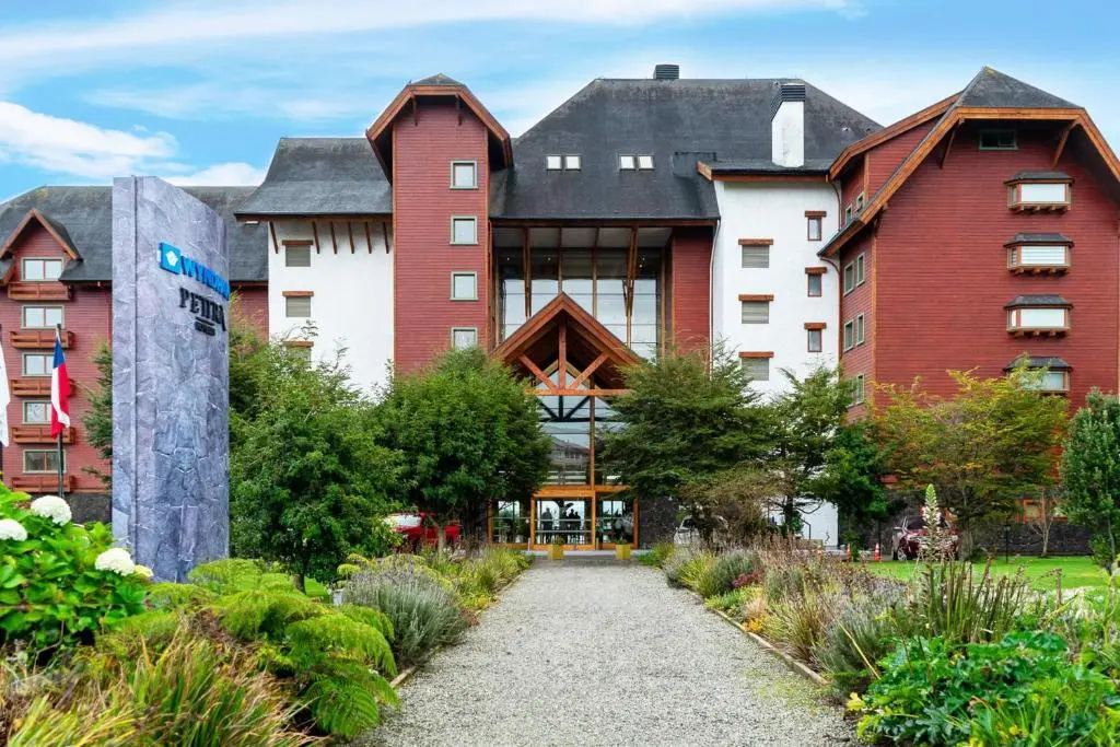 Photo - Wyndham Puerto Varas Pettra