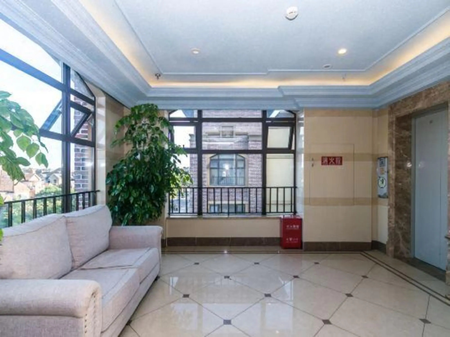 WDSJ Hotel