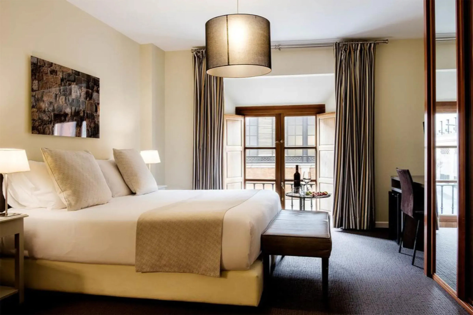 Photo - Ikonik Plaza Mercado