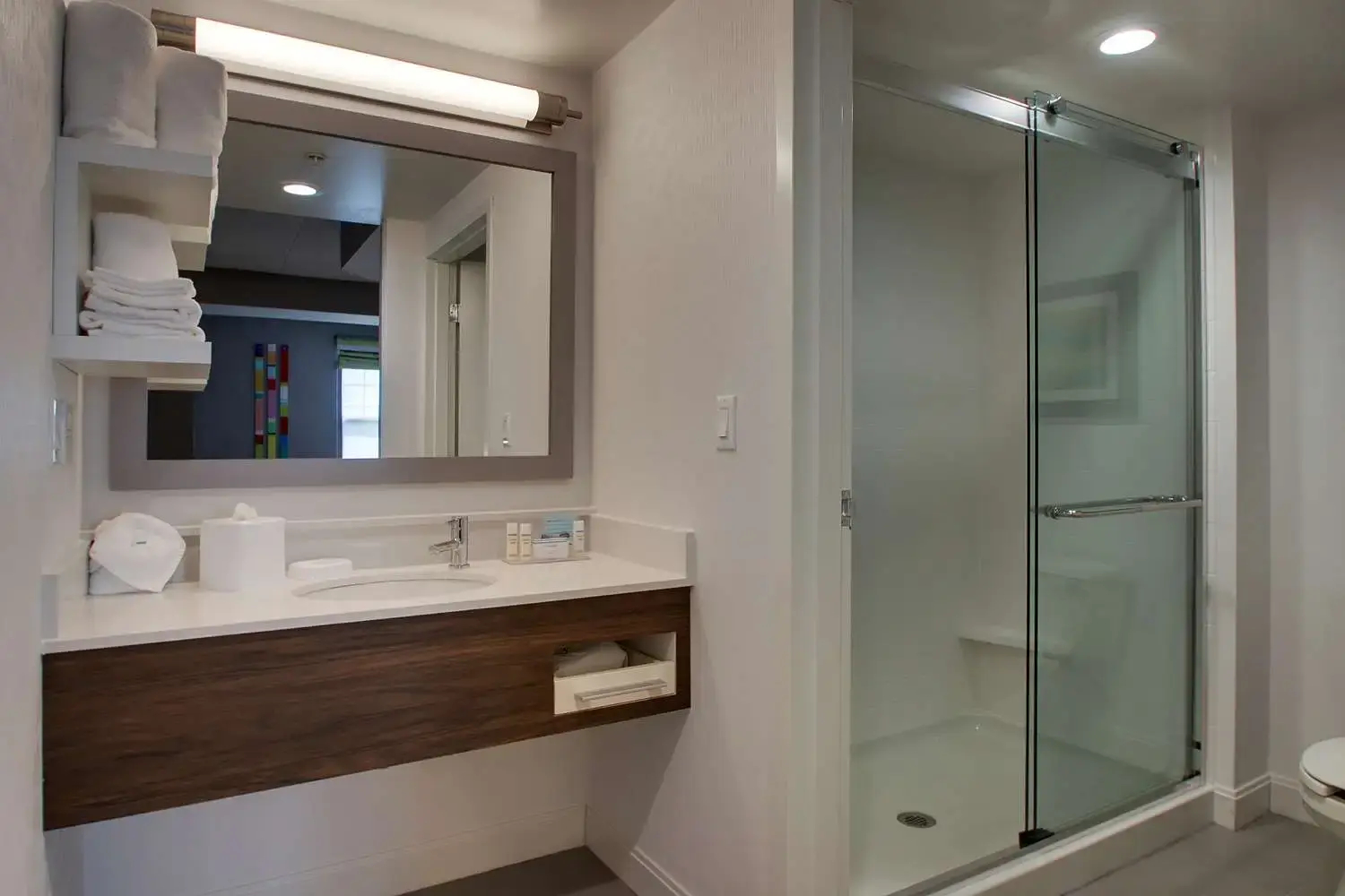 Photo - Hampton Inn & Suites Chicago/Aurora