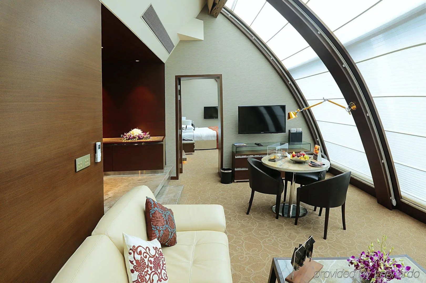 Photo - Hotel Sahara Star