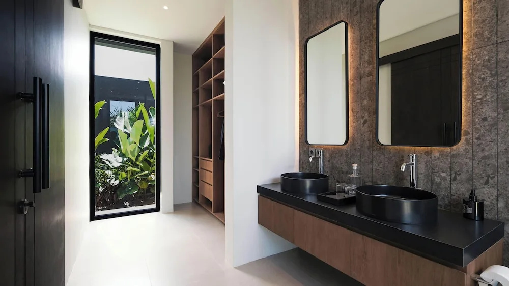 Five Palms Villas 4 by Villa Finder